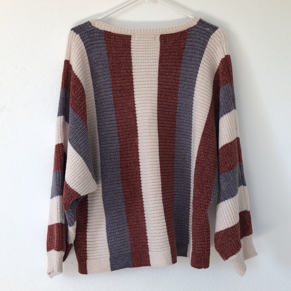NEW Soft Striped Sweater - Picture 7 of 7